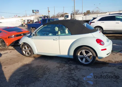 2010 Volkswagen New Beetle 2.5L Final Edition from USA, damaged, VIN 3VWRW3AL9AM010232